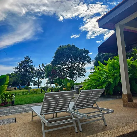 Sabah Beach Villas & Suites
